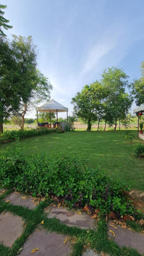 The Rustic Villa, A Stay With Luxuries Amenities And Exotic Nature Джайпур Екстериор снимка