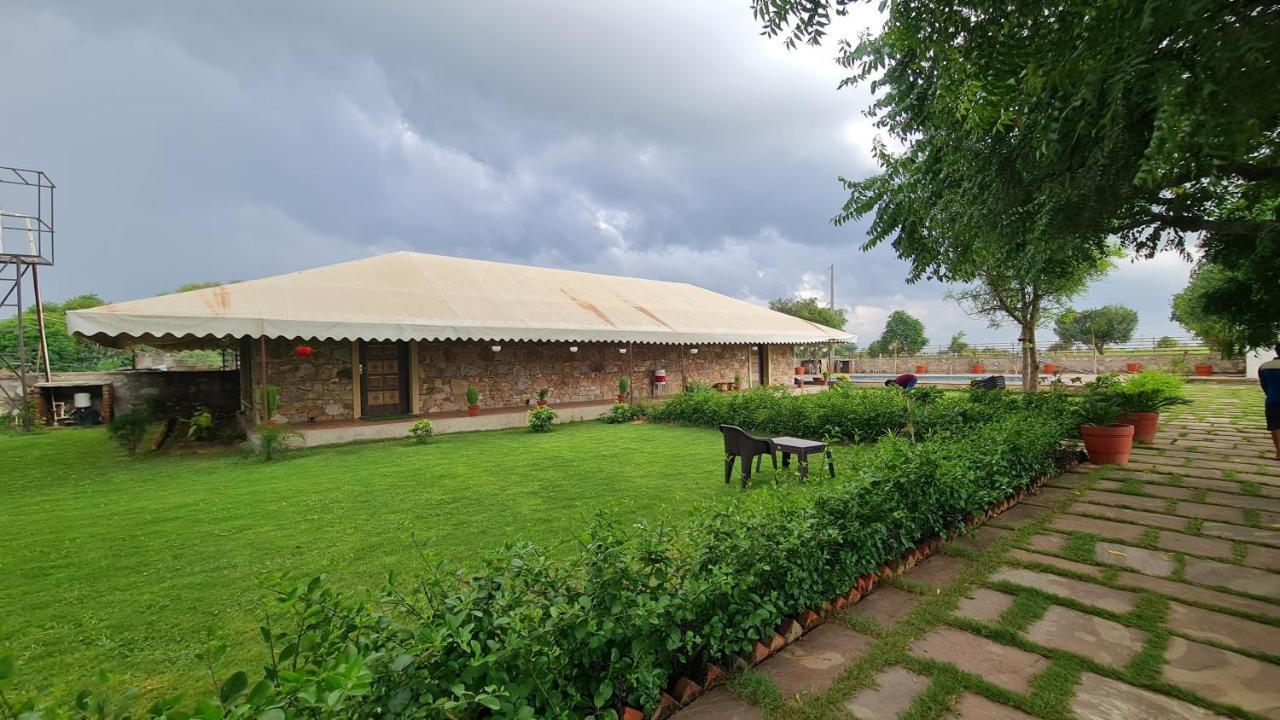 The Rustic Villa, A Stay With Luxuries Amenities And Exotic Nature Джайпур Екстериор снимка