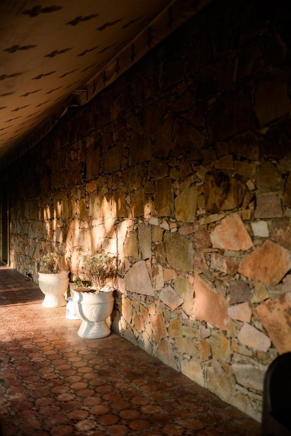 The Rustic Villa, A Stay With Luxuries Amenities And Exotic Nature Джайпур Екстериор снимка