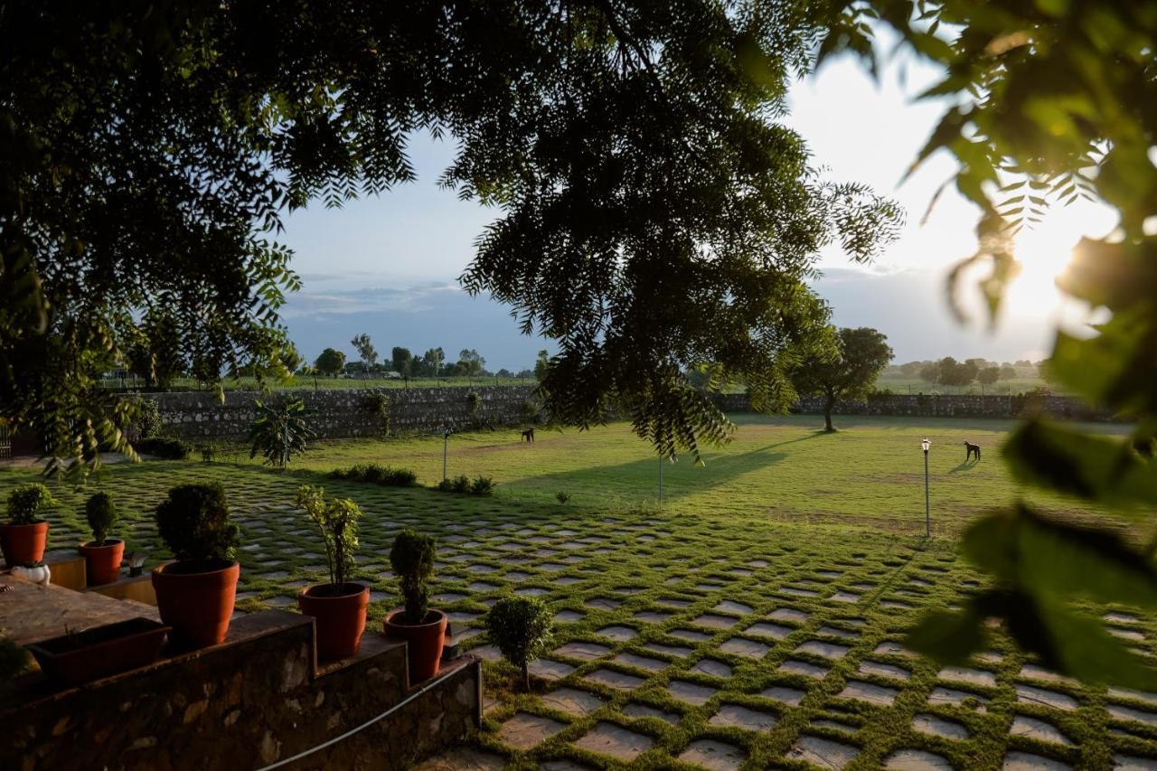 The Rustic Villa, A Stay With Luxuries Amenities And Exotic Nature Джайпур Екстериор снимка